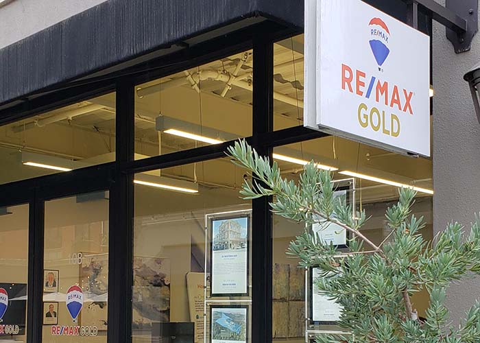 Office lighting at REMAX Gold